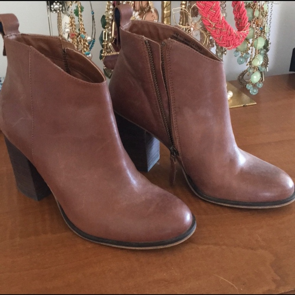 BP brown booties size 7.5